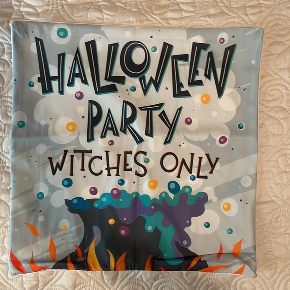 Halloween pillow covers set a 4 - Picture 3 of 7